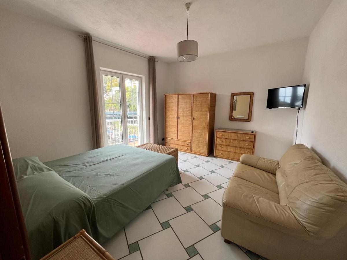 Casa Impagliazzo Bed & Breakfast Forio  ภายนอก รูปภาพ